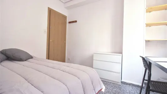 Rooms in Valencia Algirós - photo 2