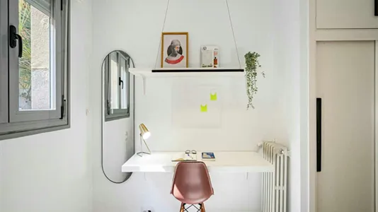 Rooms in Madrid Centro - photo 9