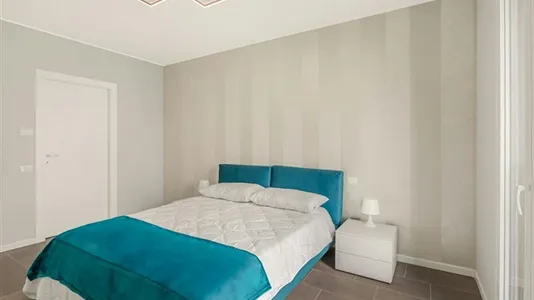 Apartments in Milano Zona 8 - Fiera, Gallaratese, Quarto Oggiaro - photo 4