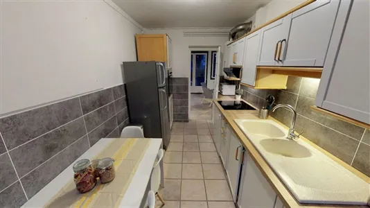 Rooms in Lyon - photo 6