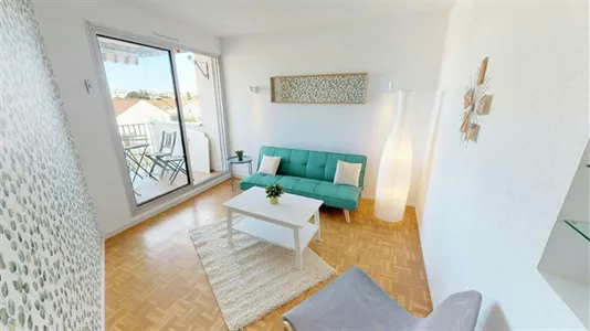 Rooms in Lyon - photo 4