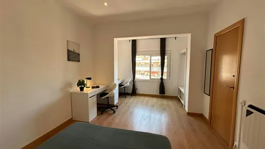 Rooms in L'Hospitalet de Llobregat - photo 2