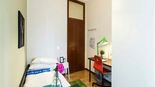 Rooms in Milano Zona 7 - Baggio, De Angeli, San Siro - photo 3