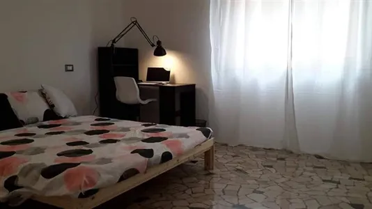 Rooms in Vicenza - photo 5