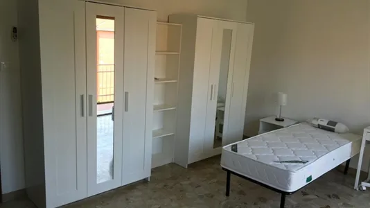 Rooms in Bologna - photo 1