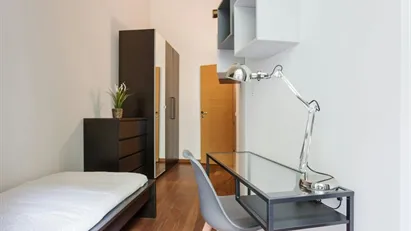 Room for rent in Milano Zona 1 - Centro storico, Milan