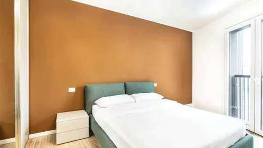 Apartments in Milano Zona 8 - Fiera, Gallaratese, Quarto Oggiaro - photo 4