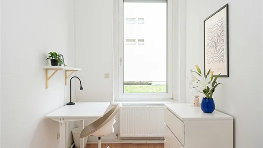Rooms in Berlin Charlottenburg-Wilmersdorf - photo 3