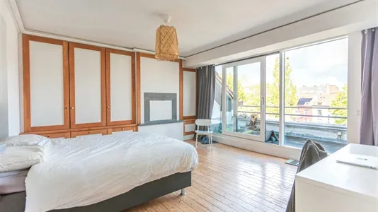 Rooms in Brussels Sint-Gillis - photo 3