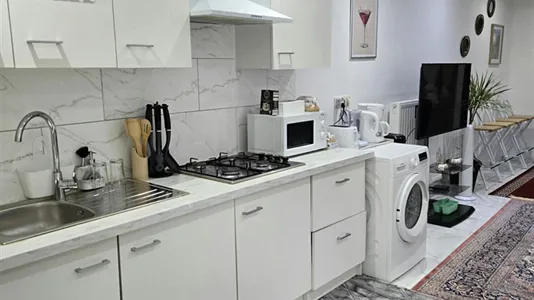 Rooms in Charleroi - photo 5