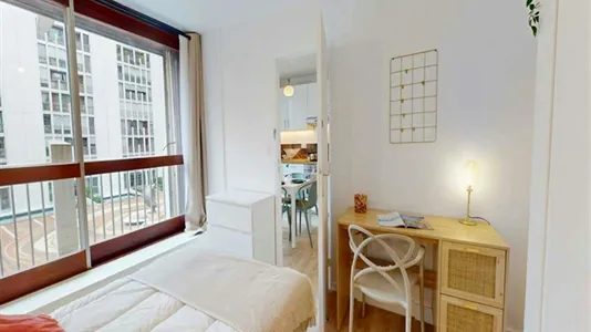Rooms in Paris 15ème arrondissement - photo 2