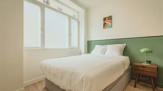 Rooms in Paris 19ème arrondissement - photo 2