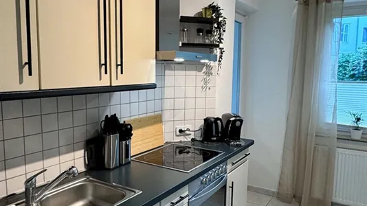 Rooms in Hamburg Nord - photo 9