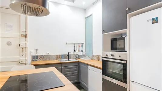 Apartments in Barcelona Eixample - photo 9