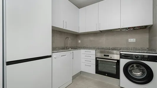 Rooms in Madrid TetuƔn - photo 10