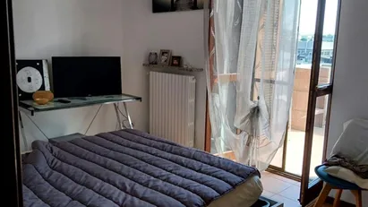 Room for rent in Casorate Primo, Lombardia