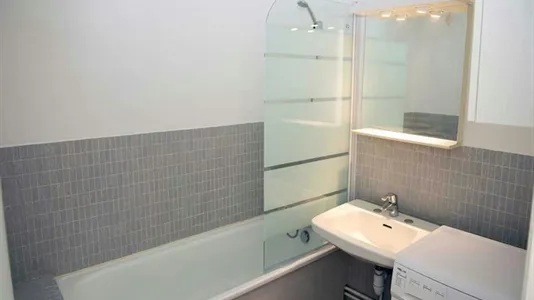 Rooms in Paris 15ème arrondissement - photo 8