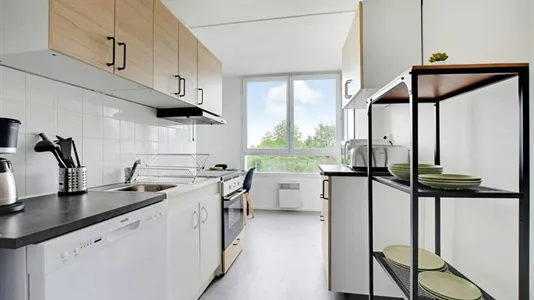 Rooms in L'Haÿ-les-Roses - photo 9