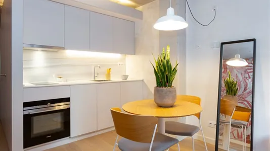 Apartments in Barcelona Eixample - photo 6