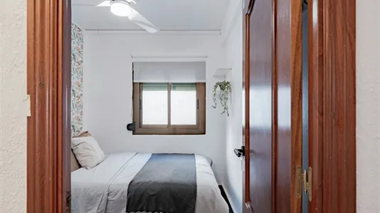 Rooms in Benimamet - photo 1