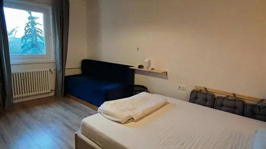 Rooms in Berlin Neukölln - photo 1