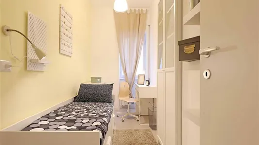 Rooms in Roma Municipio VIII – Appia Antica - photo 1
