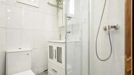 Rooms in Madrid Tetuán - photo 10