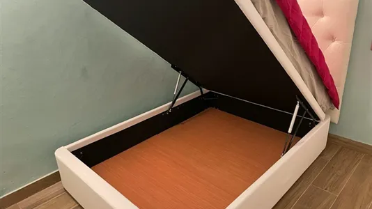 Rooms in L'Hospitalet de Llobregat - photo 1