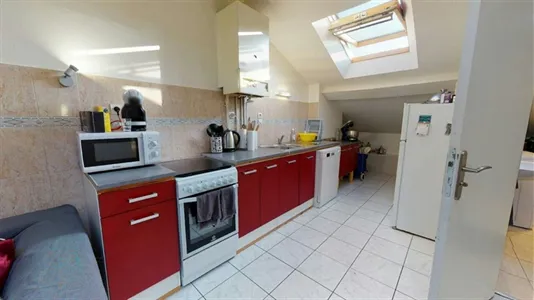 Rooms in Lyon - photo 3