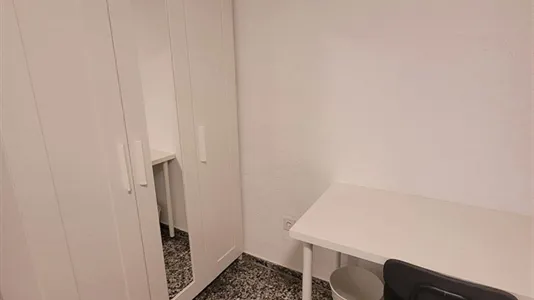 Rooms in AlaquĆ s - photo 5