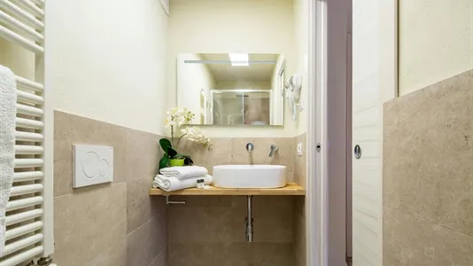 Apartments in Florence - photo 8