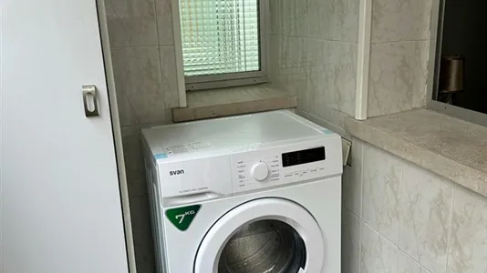 Rooms in Madrid Salamanca - photo 10