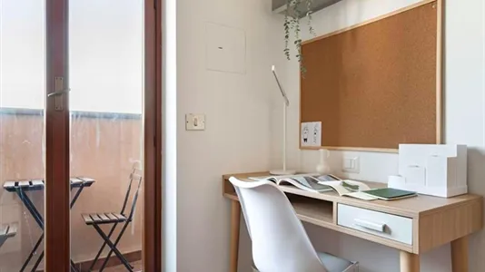 Rooms in Milano Zona 5 - Vigentino, Chiaravalle, Gratosoglio - photo 2