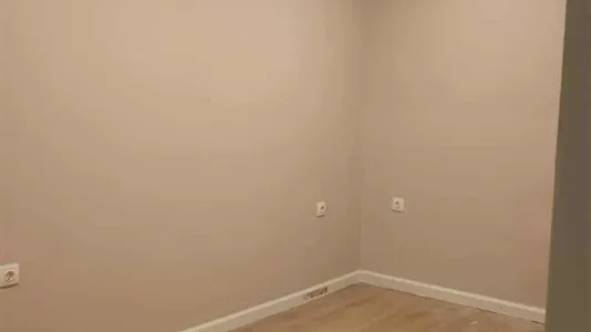 Rooms in Athens Agios Nikolaos - photo 5