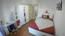 Room for rent, Florence, Toscana, &lt;span class=&quot;blurred street&quot; onclick=&quot;ProcessAdRequest(8104084)&quot;&gt;&lt;span class=&quot;hint&quot;&gt;See streetname&lt;/span&gt;[xxxxxxxxxxxxx]&lt;/span&gt;