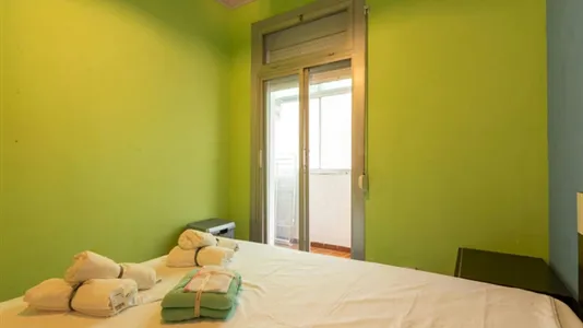 Apartments in Barcelona Sants-Montjuïc - photo 2