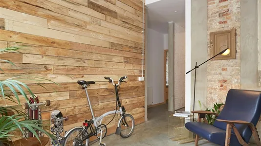 Rooms in Barcelona Eixample - photo 10