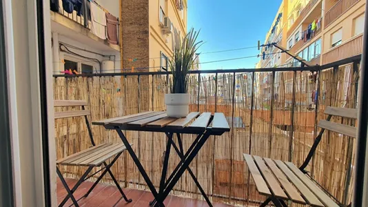 Rooms in Valencia Extramurs - photo 10