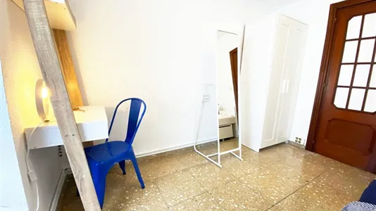 Rooms in Valencia Ciutat Vella - photo 3