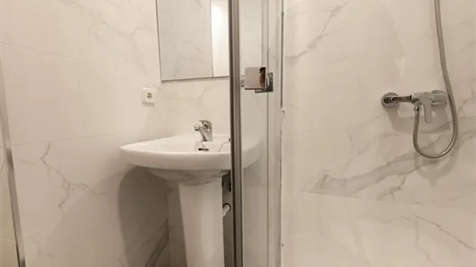 Rooms in Madrid Moncloa-Aravaca - photo 8