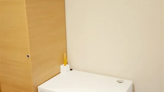 Rooms in Barcelona Eixample - photo 6