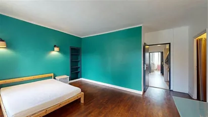 Room for rent in Dijon, Bourgogne-Franche-Comté