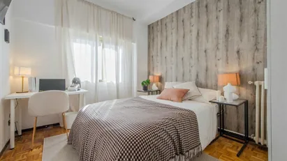 Room for rent in Madrid Retiro, Madrid
