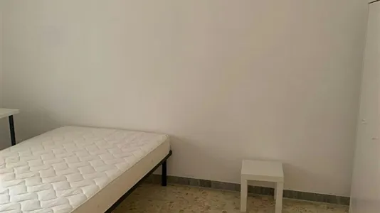 Rooms in Roma Municipio V – Prenestino/Centocelle - photo 2