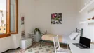 Room for rent, Florence, Toscana, Viale dei Cadorna, Italy