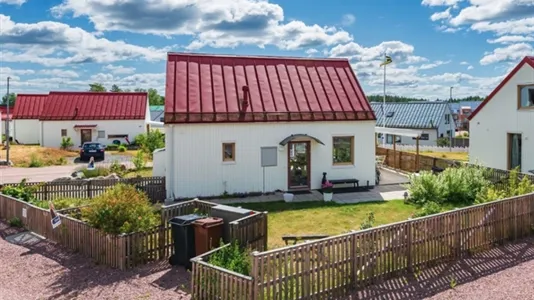 Houses in Österåker - photo 8