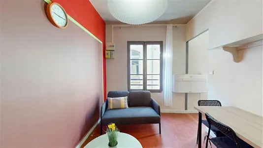 Apartments in Avignon - photo 1