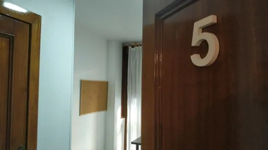 Rooms in Granada - photo 4