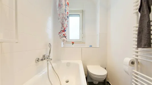 Rooms in Berlin Mitte - photo 10