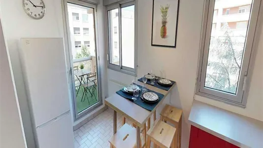 Rooms in Lyon - photo 4